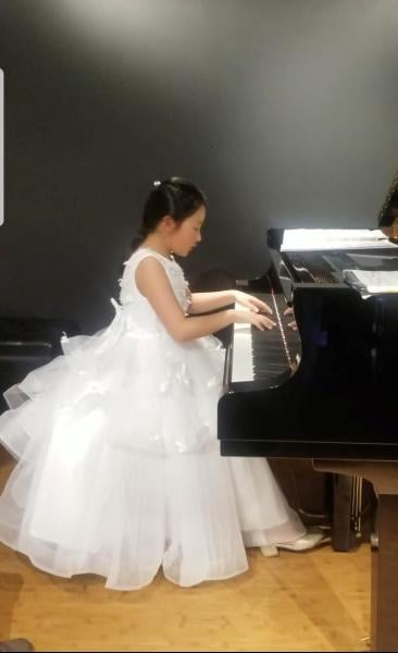 Young Piano Friends Concert